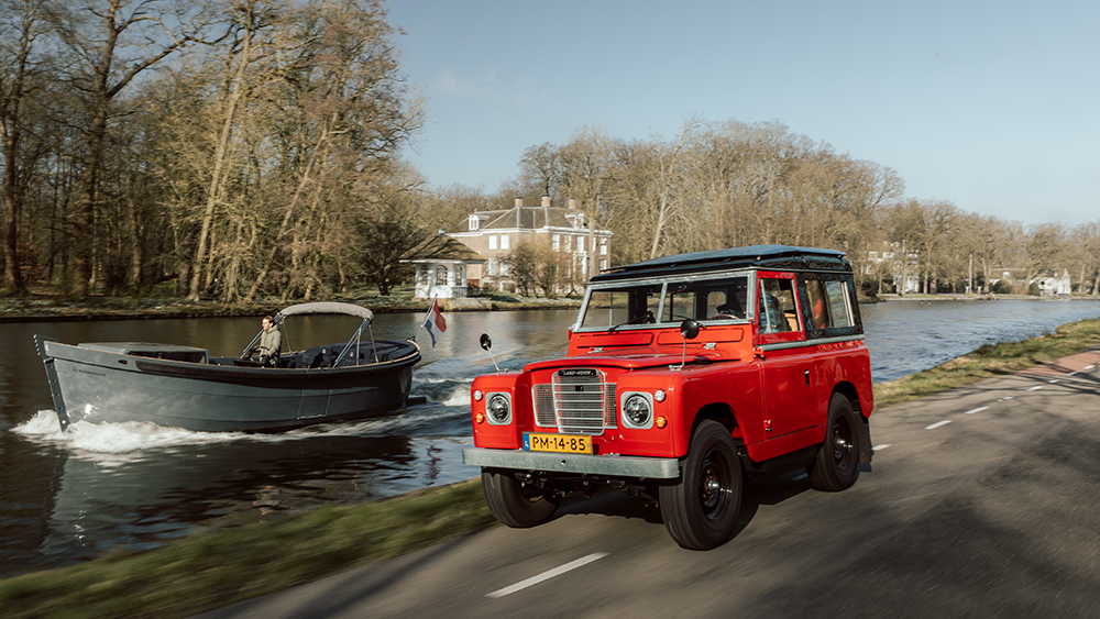 Everrati's Electrified Land Rover Series IIA 