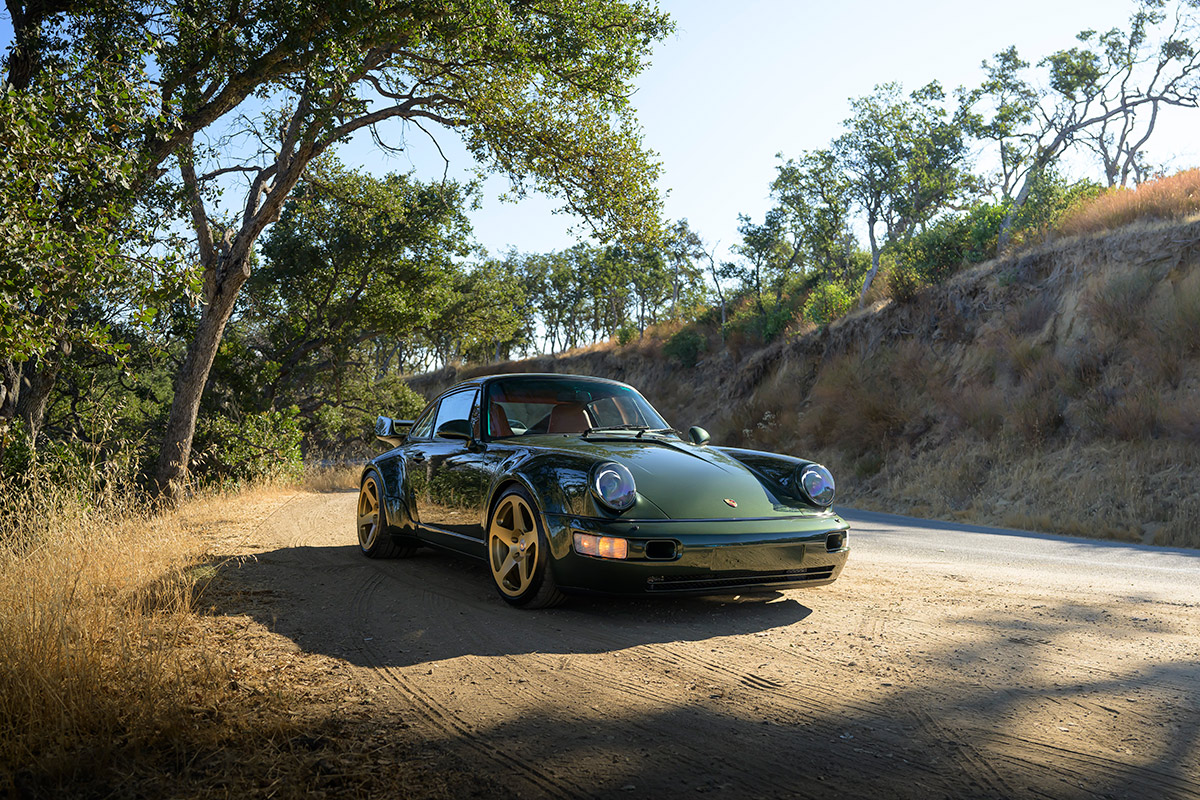 Electric Porsche 911 964 RSR Everrati