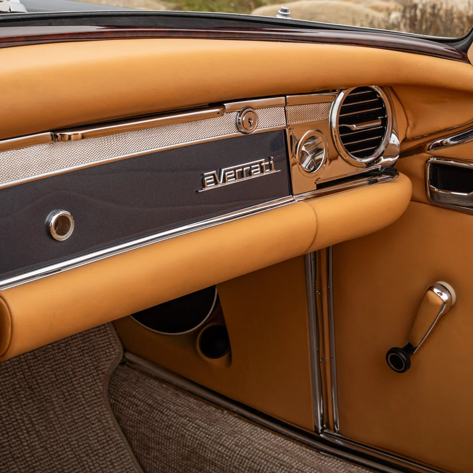 Everrati Mercedes-Benz W113 SL Pagoda tan leather dashboard and door trim