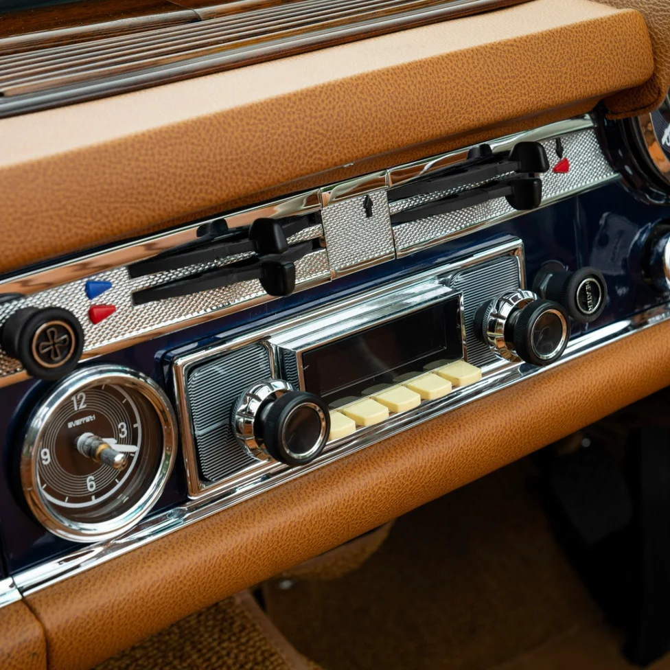 Everrati Mercedes-Benz W113 SL Pagoda period-style radio and dashboard